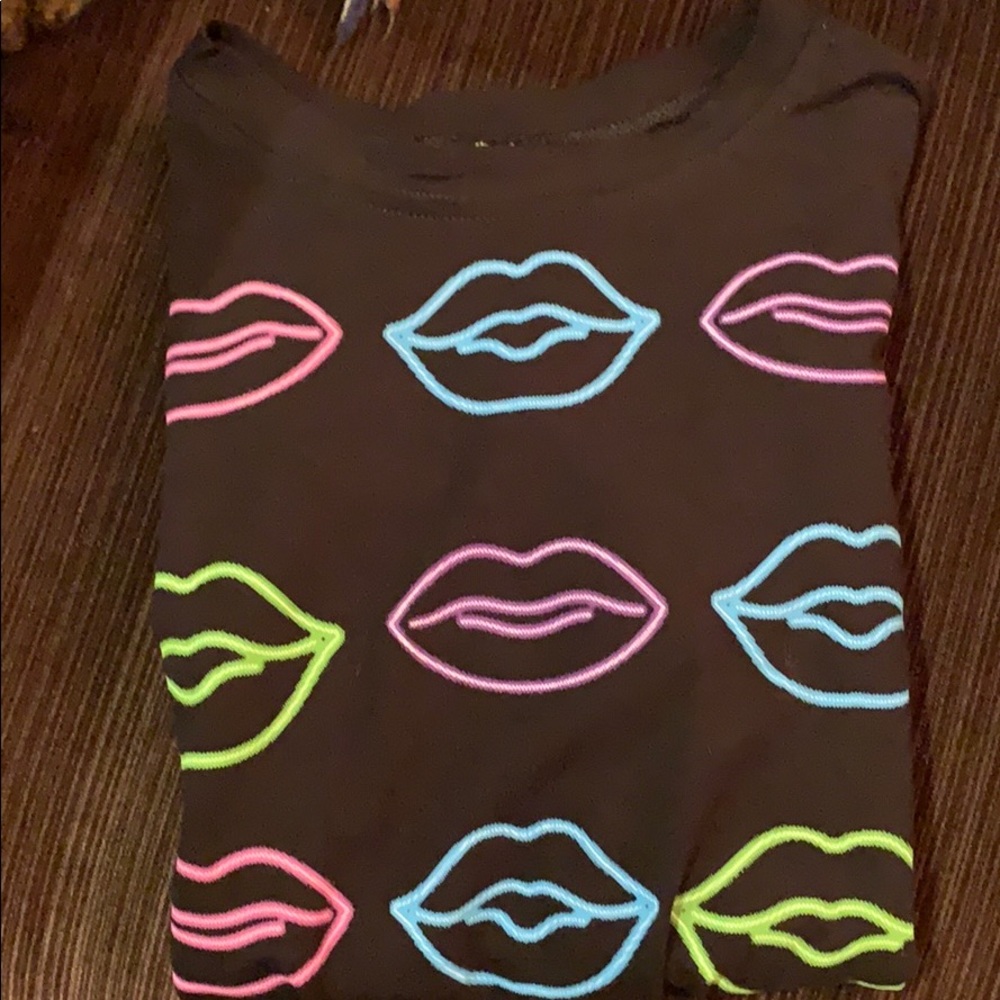 Girls adorable shirt!